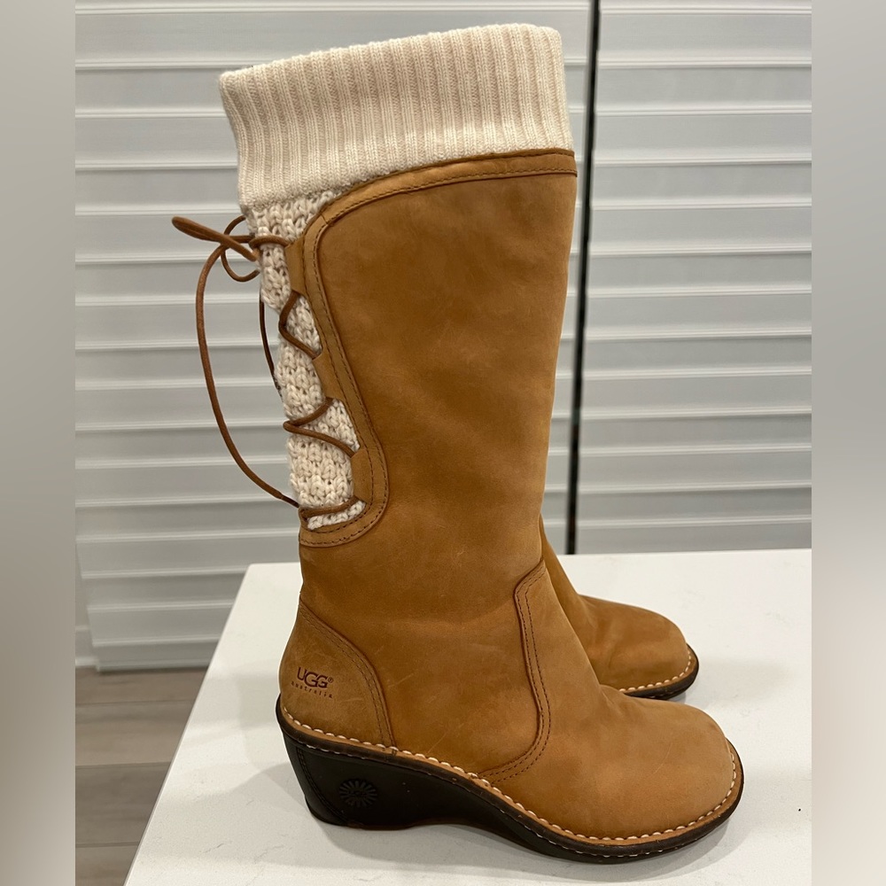 Ugg Skylair Suede Knit Boot